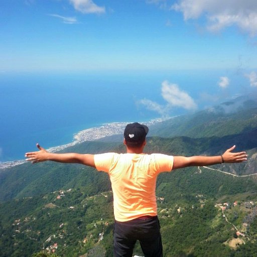 R0nMarquez's profile picture. Lo que quiero y lo que Siento.
Absolutamente Responsable de lo Que digo, No de lo que tu Entiendas.