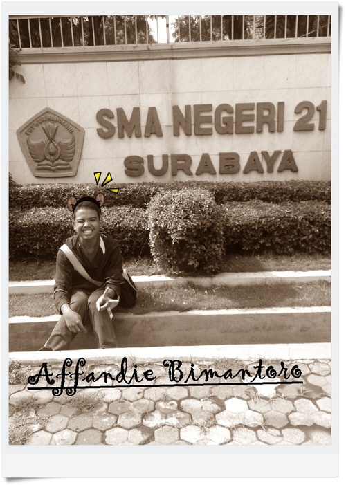 siianaaknarsis's profile picture. Siianaaknarsiis sekolaah in 21 SHS apa lagii yaaaa.....