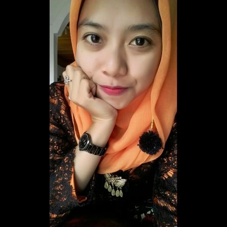 Marlinaariani19's profile picture. cinta selalu setia pada hati, tak peduli betapa hebat logika, tapi kamu harus tahu kapan tuk gunakan logika agar hatimu tak terus terluka.