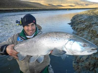 salidas de pesca por toda la isla tierra del fuego