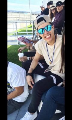 nicole289505's profile picture. Mario Bautista - Aqui Estoy 

Ariana Grande - Side To Side 

#Caballeros