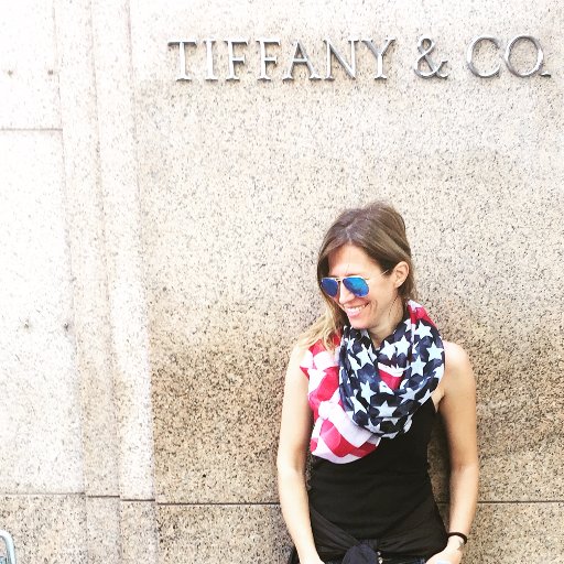 Silvia_SCB_'s profile picture. #Mamma, editor, #blogger. Laureata in Storia e Critica del Cinema. Ex aspirante attrice, ex cittadina texana, ex single. Bloggo ergo sum.