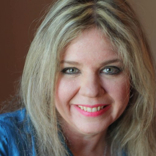 CEO & Founder gerenciacreativa / Strategic Business Planning and Brand Strategy Consulting Firm / CPG +15 years top tier companies / Consulting +14 years