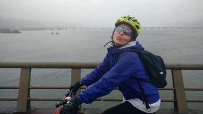 elenasepulveda's profile picture. y cuando uno es feliz...