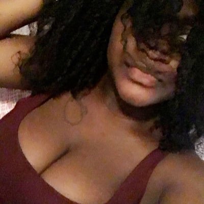 yours_favorite's profile picture. I don't brag!! I let my man do dat shit for me!college,work,Gemini ♊️ WestAfrican(Freetown Mandingo) hubby:Alvinnyah Nj ✈ philly