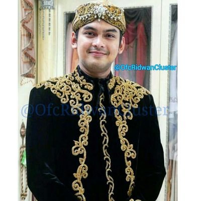 ridclust_sby's profile picture. Official Fanbase Resmi Ridwan Abdul ghany from Surabaya Followed by @ridwanghany 19 Agustus 2015 ❤ | Instagram : ridclust_sby follow yoh rweek