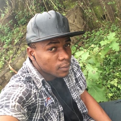 Emyne03's profile picture. 