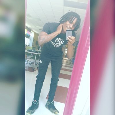 Souf Side of the city✌🏾️✈️ True Valley boi buhh bang wif CP🖕🏽Yea Yea Yea I rap shawd only wif my Flights⛽️✈️