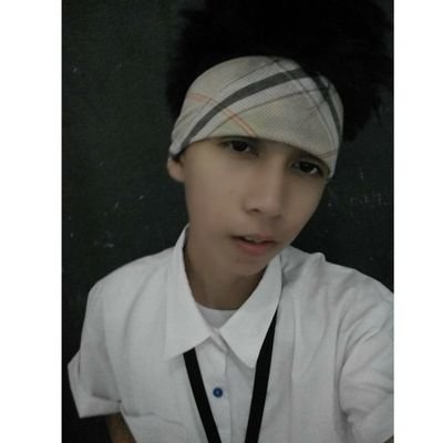 PogingMaputi's profile picture. ✖♚I live in a judgemental society♚✖














♚I Love my Bae♛She's my Princess♛