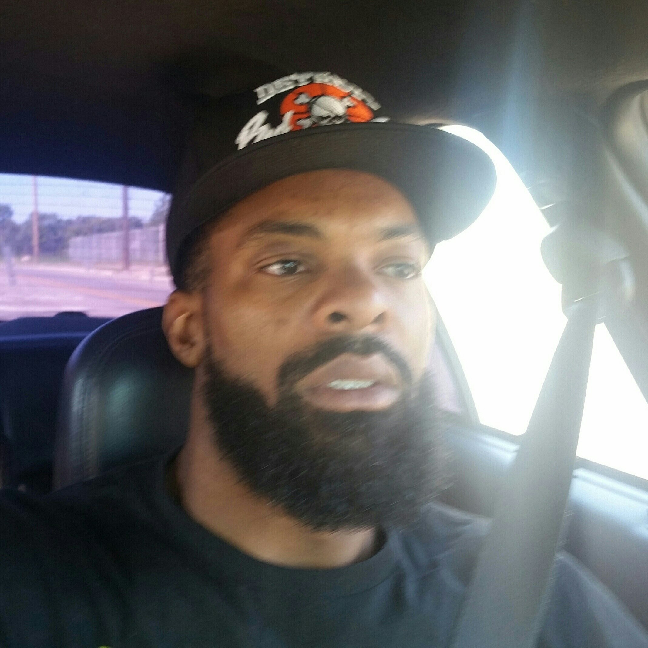 M1A_Dre's profile picture. IG: @m1a_dre...Killa aka Mr. MoneyMaker motivated 2 get paper, #selfmade, #father, CEO of M.1.A Ent. All Around Cool Dude wit his own mind!!!