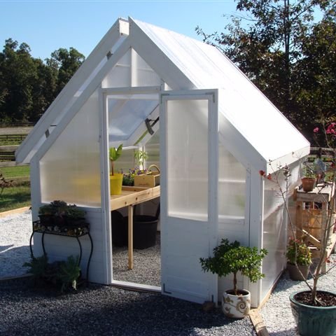 Maine Garden Products produces heirloom quality home & garden products.  Born of Pure Yankee ingenuity all our products reflect functionality and craftsmanship.