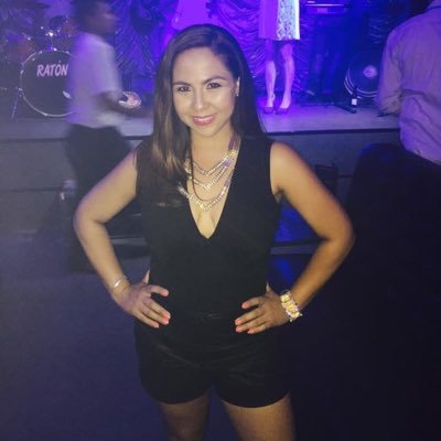 danielaa0912's profile picture. 