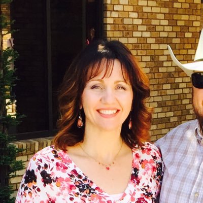 JulieTechAP's profile picture. Sinner saved by grace, mom of half-a-dozen, EdTech AP, love Google & tech, inspire engineers of learning