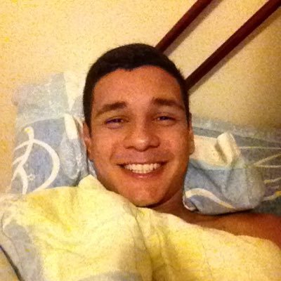 Victor7lopezvl's profile picture. Ing.Sistema-Futbolista.-Tras un logro,hay un esfuerzo!