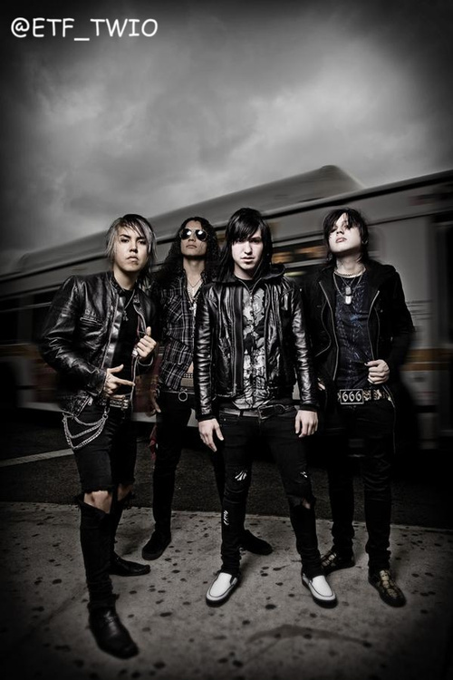 ETF_'s profile picture. If you LOVE Escape The Fate you should be following us!!