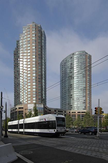 Luxury high-rise in Downtown Jersey City. Beautiful views and beautiful apartments!