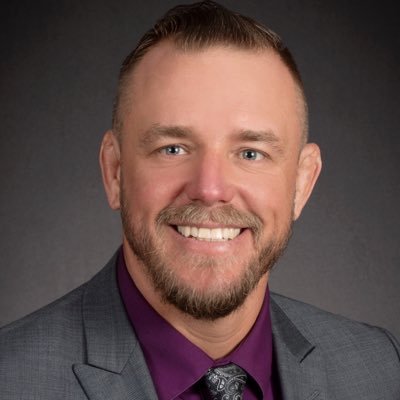 Senior Enterprise Relationship Manager @ CenturyLink, Off Road Rider, Fly Fisherman, Muay Thai fighter, Brazilian Jiu Jitsu Purple belt and nice guy.