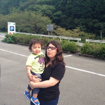 Japan ★ America // Freelance Translator + Mommy
-Former night owl whom is trying to embrace mornings-