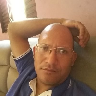 Ruadabanha's profile picture. Porque quando estou fraco, então é que sou FORTE  1 Co 12.10