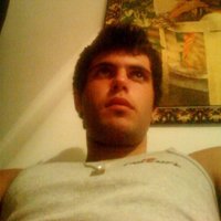 Matías R (@mattzreyes) 's Twitter Profile