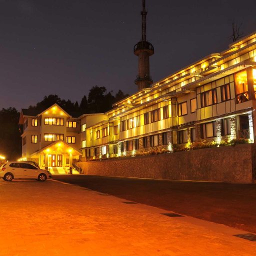 Hotel has total number of 30 rooms.Categorized into 5 different type of rooms,all facing the Himalayas.Suite, Heritage Crown, Deluxe, Heritage Plaza. Restaurant