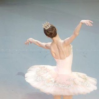 The page for all ballerinas & dancers to relate to 🙆🏼