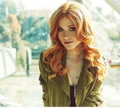 claryfrayshrpg's profile picture. Clary Fray • 18 ans • Shadowhunters • pleine de bonne humeur • actif • HARRY IL EST À MOI BDP♡ Malia c’est bae. Jace&Izzy jvous aime• Hermione ma pute