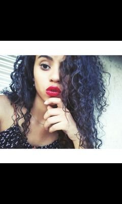 isabele_leslye's profile picture. A Vida Tem Que Ser Vivida..
Intagram:iLeslye
Snap:Leslye.isabelei