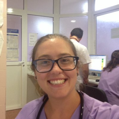 Adicta a la música y al chocolate!! El mundo es de los valientes!! Médico de urgencias y emergencias #EspecialidadMUE