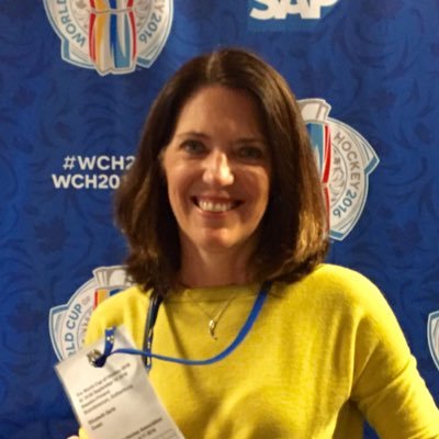 LGertz's profile picture. Passionate Left Brain Marketer | Mentor | Runner | Hockey Mom