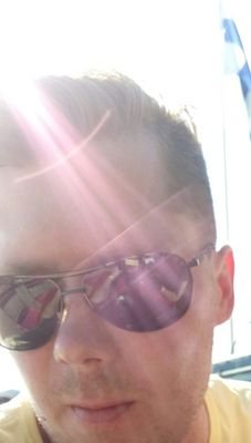 avkolari's profile picture. Sporttia. Mailapelejä. Junnuja. Metsästys. Perhehoito. Maanpuolustus.