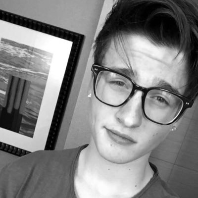 Brantovrp's profile picture. Qui à une jolie soeur à aussi beaucoup d'amis. tøp avant tout