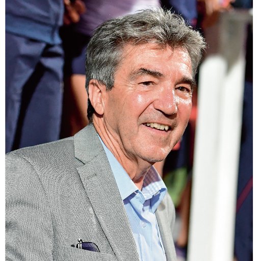 Président de la @FFAthletisme