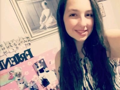 Que todo mal vire amor, que toda dor vire flor. ❤
Capricorniana ♑ Gaúcha  Gremista                Snap:  juliawbao         Insta: juli.wb