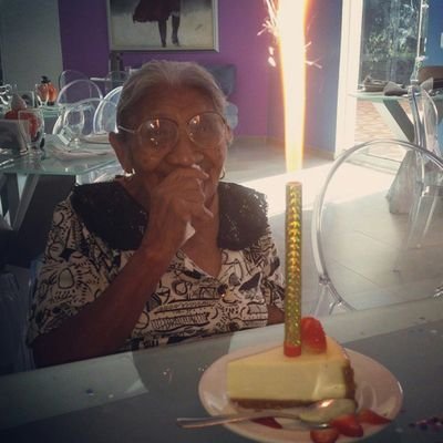 ilbaelena's profile picture. Contador Publico