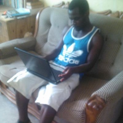 emnanuel414's profile picture. 