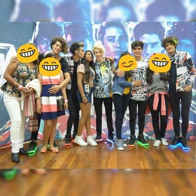 EliiCoder's profile picture. ✋❤Coder❤Soy de Esas Chicas Que Son cursis❤Detallista❤ Divertida Amorosa❤Celosa❤Sincera❤!
