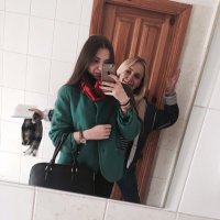 17. (@blinkivey) 's Twitter Profile
