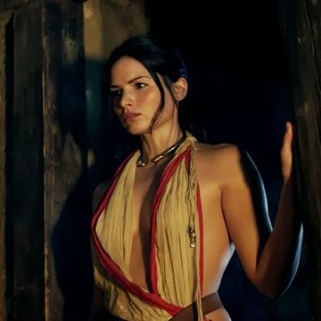 I'm Nyssa. Daughter of Ra's Al Ghul and half-sister of Talia al Ghul and I'm #Taken @KidFlashCC
