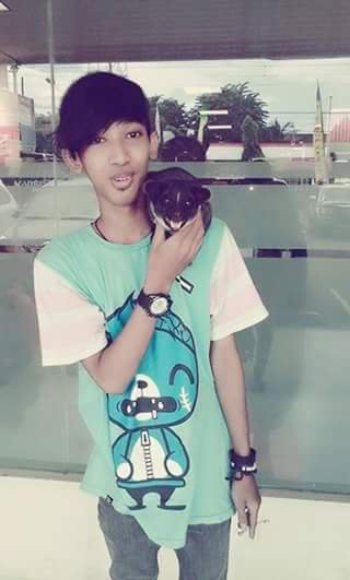 DenisShafo7's profile picture. People who violate the rules are to be considered trash, but those who can not understand the feeling of his own friends worse than trash!