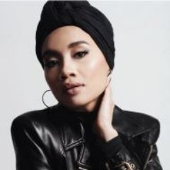 This twitter account created special for @yunamusic fans, any news will be shared here,got news about yuna, mail me yunamusicnews@gmail.com