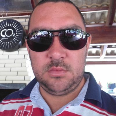 Não corrigir nossas falhas é o mesmo que cometer novos erros.