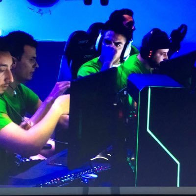 Vivo los e-sports con una pasión diferente al resto. La espera es amarga pero su fruto es dulce. Creo en la Magia. @x6tence