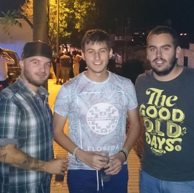 carlos_df95's profile picture. //Nunca jamás dejes que nada ni nadie te diga que puedes hacer o no algo con lo que realmente sueñas//