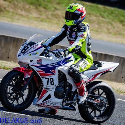 JosephForay's profile picture. FB : Joseph Foray #78 IG : @josephforay Snap : josephf78. 🇫🇷 Championnat de France Moto 🇫🇷