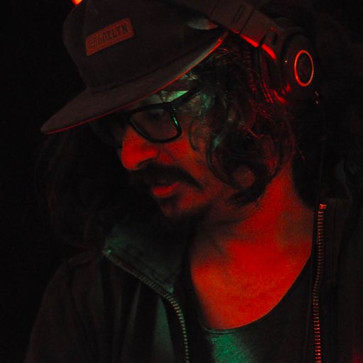 CTO Fullstack php symfony freelance since 03 + https://t.co/fBgfciV4Pg + techno DJ since 99 + In muscadet we trust + $hitcoin expert since 1822