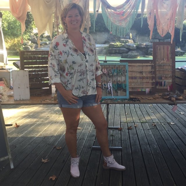 MirjamStudioMIP's profile picture. Mirjam van der Ploeg | 40-something | Love @ploegster & Evi | Studio MIP, handgemaakte sieraden met je eigen boodschap of naam | studiomip.nl