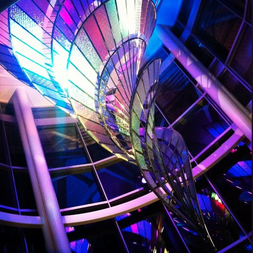 Art_IWU's profile picture. Showcasing the work of Illinois Wesleyan University art students and art alumni. (tweets by @mattmaldre '97)