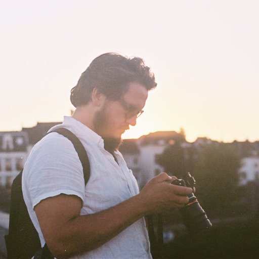 documentarian. photographer. filmmaker. -- https://t.co/xqk71hSVoS