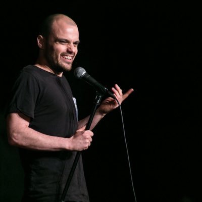 PoirierStef's profile picture. Humoriste